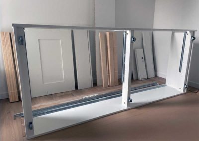 Montage et assemblage d'un lit Ikea FLEKKE